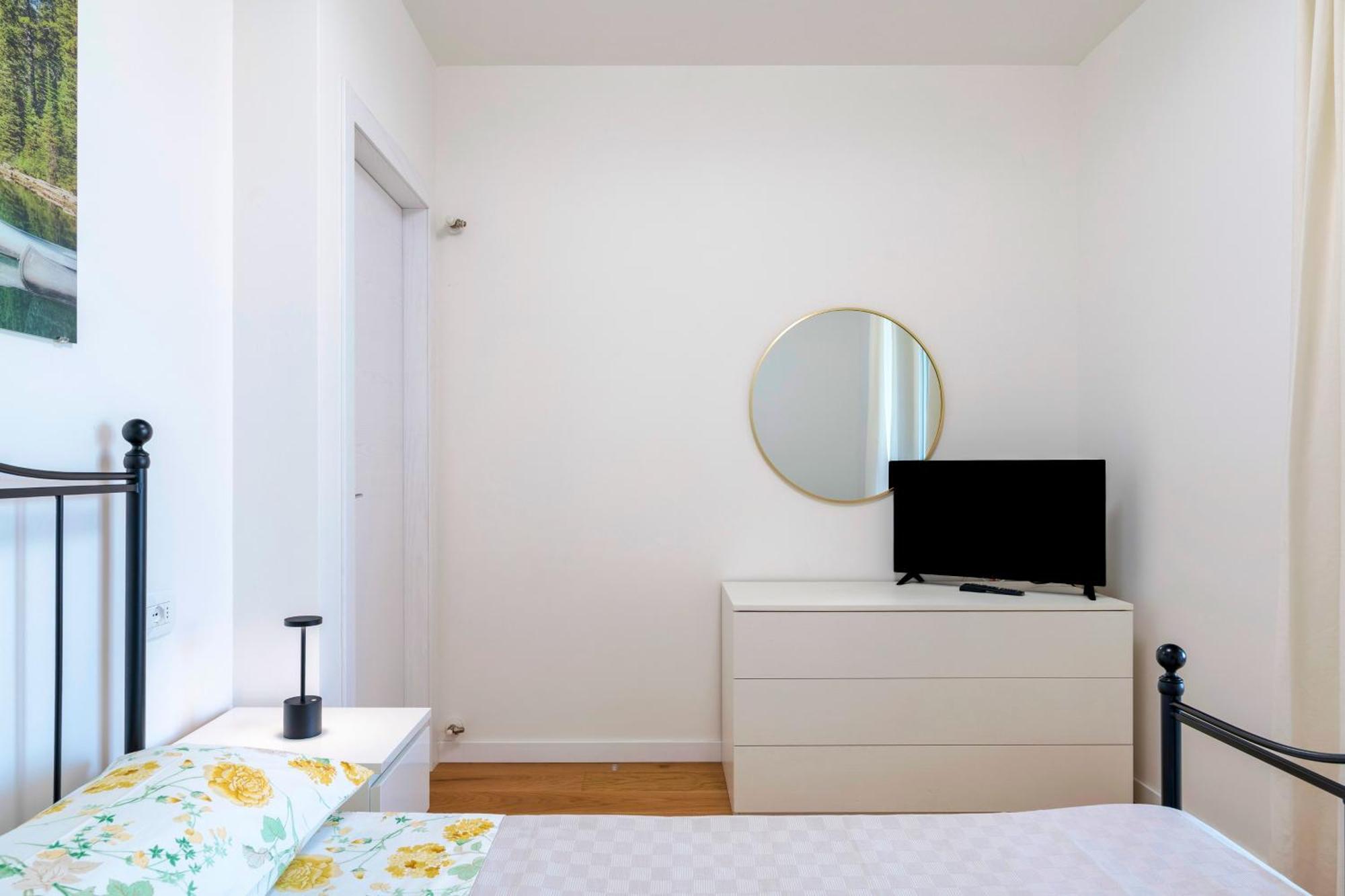 Lagobaldo Apartments - Regarda Travel Colà Екстериор снимка