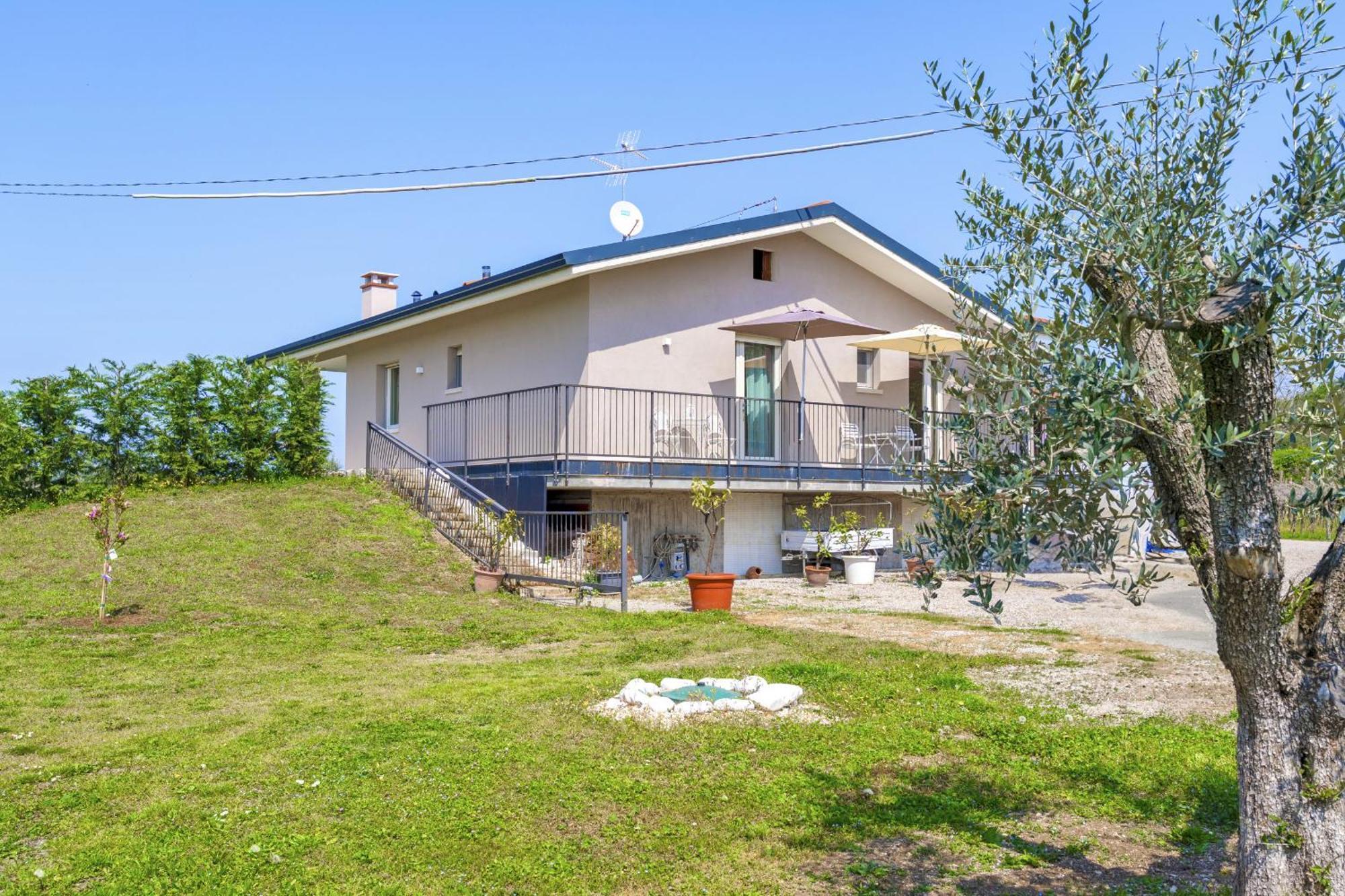 Lagobaldo Apartments - Regarda Travel Colà Екстериор снимка
